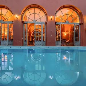 https://casa-de-carmona.es-andalucia.com